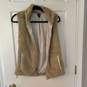 Patagonia Women's Los Gatos Fleece Vest